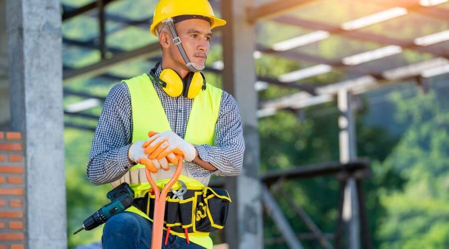 Professional residential roofers in Makinen, MN
